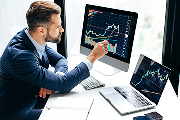 Data and Analytics-Full-service Bank Transforms Operations in a Hybrid Environment